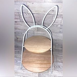 NEW BUNNY RABBIT EASTER WHITE METAL 2 TIERED TRAY TARGET BULLSEYE 2023 NEW